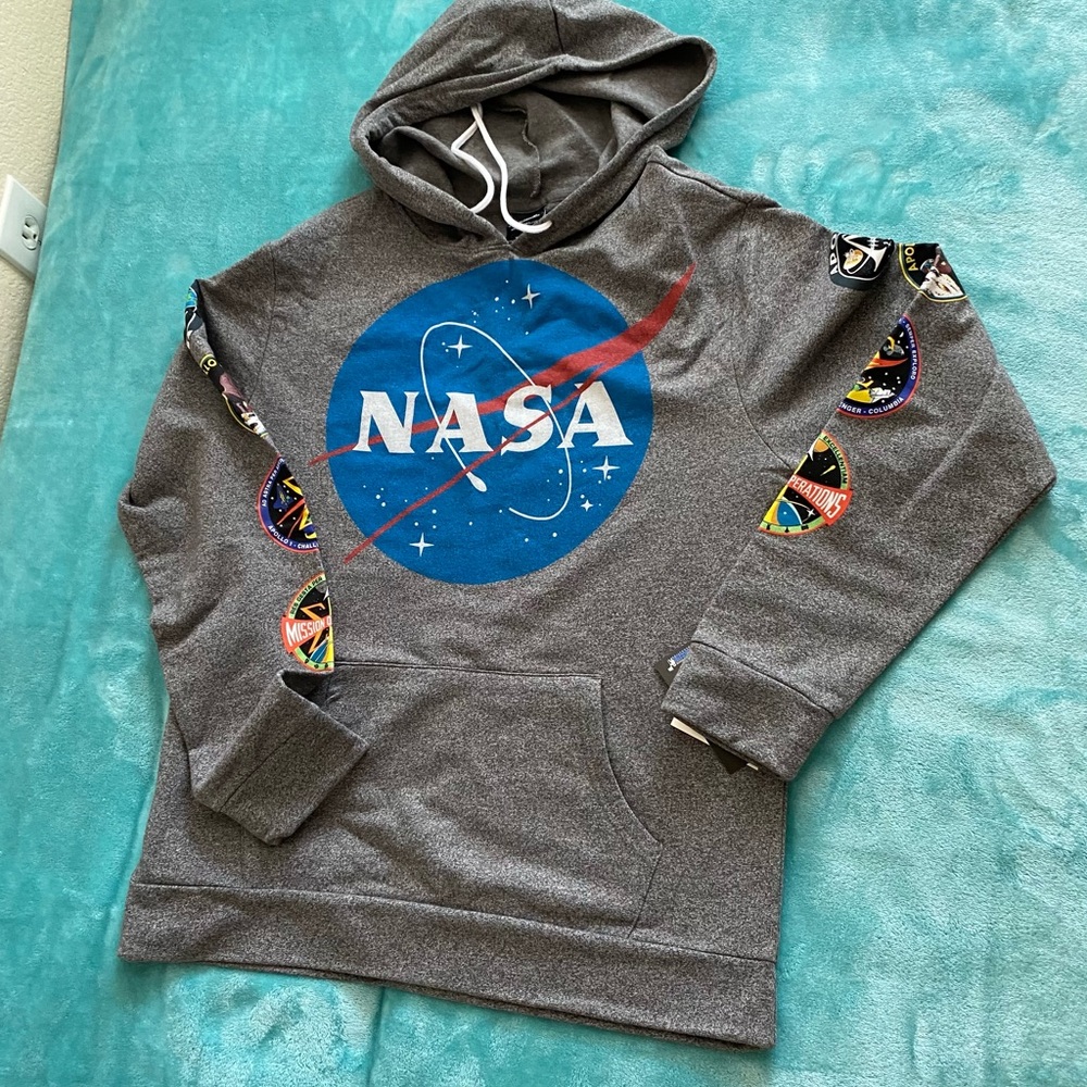 NASA BuzzAldrin Collection Gray Men’s Casual Pullover Hoodie